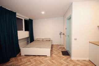 Апарт-отели House 22A Studio Apartments Каунас Стандартный номер-студио-4